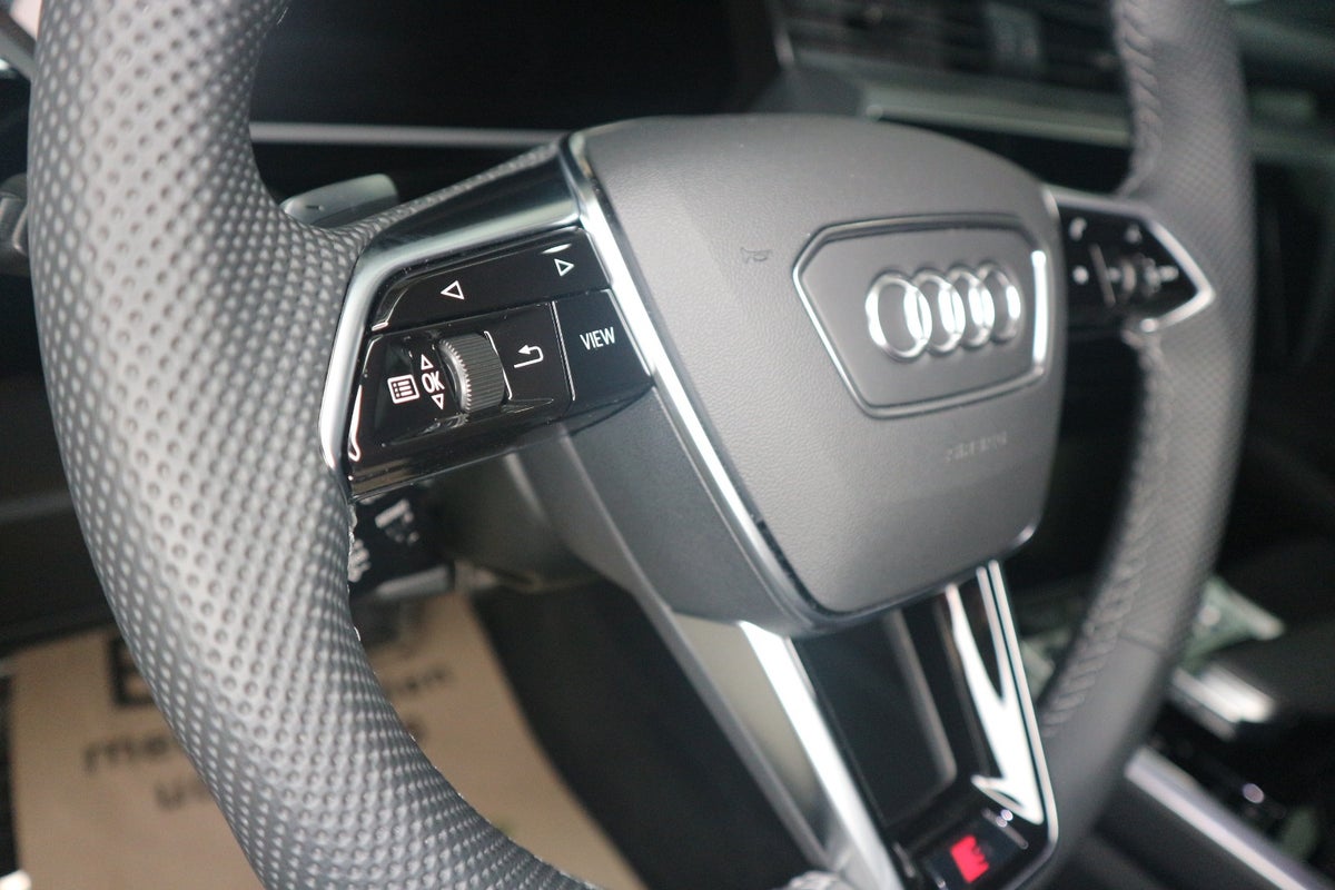 Audi Q8 e-tron S-line quattro