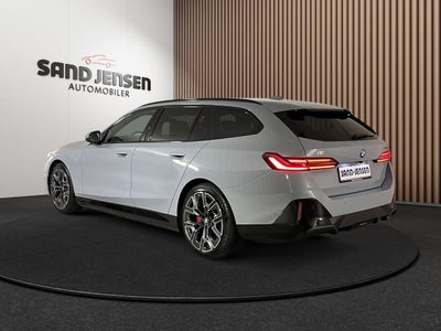 BMW i5 eDrive40 Touring Fully Charged M-Sport Van