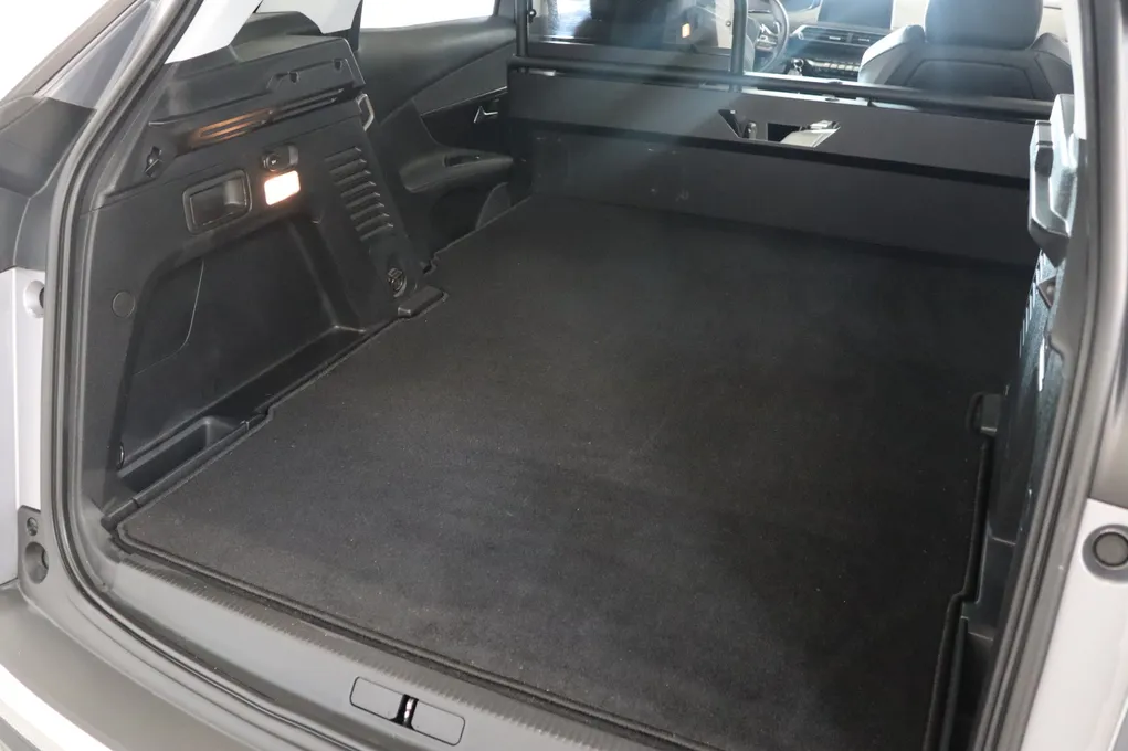 Peugeot 3008 BlueHDi 120 Allure EAT6 Van