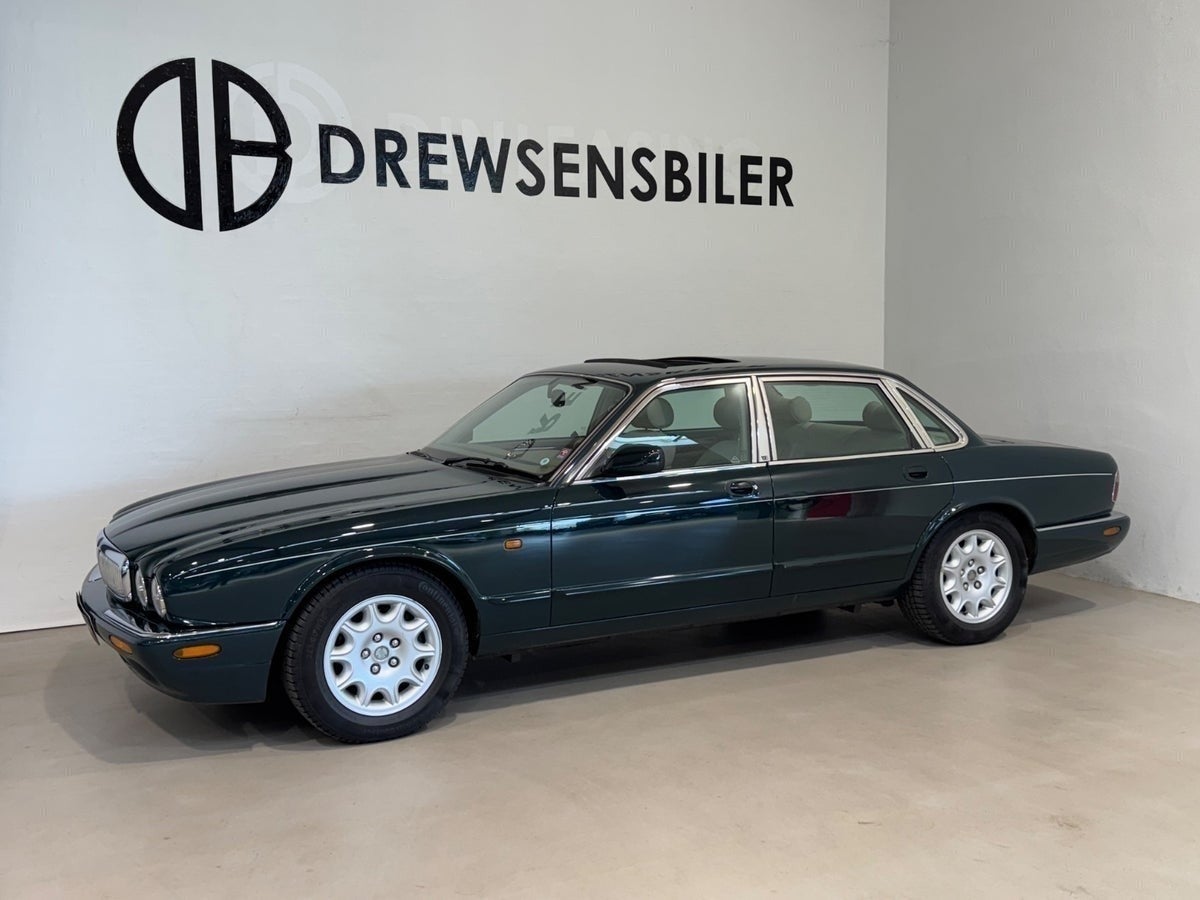 Jaguar XJ8 Sovereign aut.