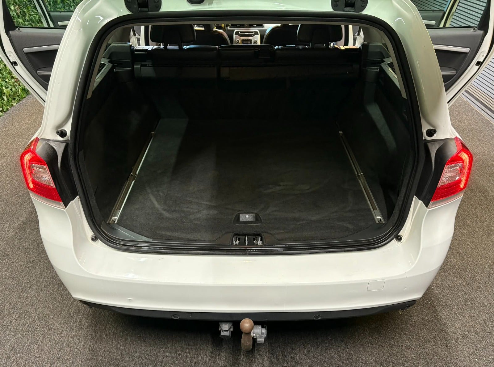 Billede af Volvo V70 2,0 T4 190 Momentum aut.