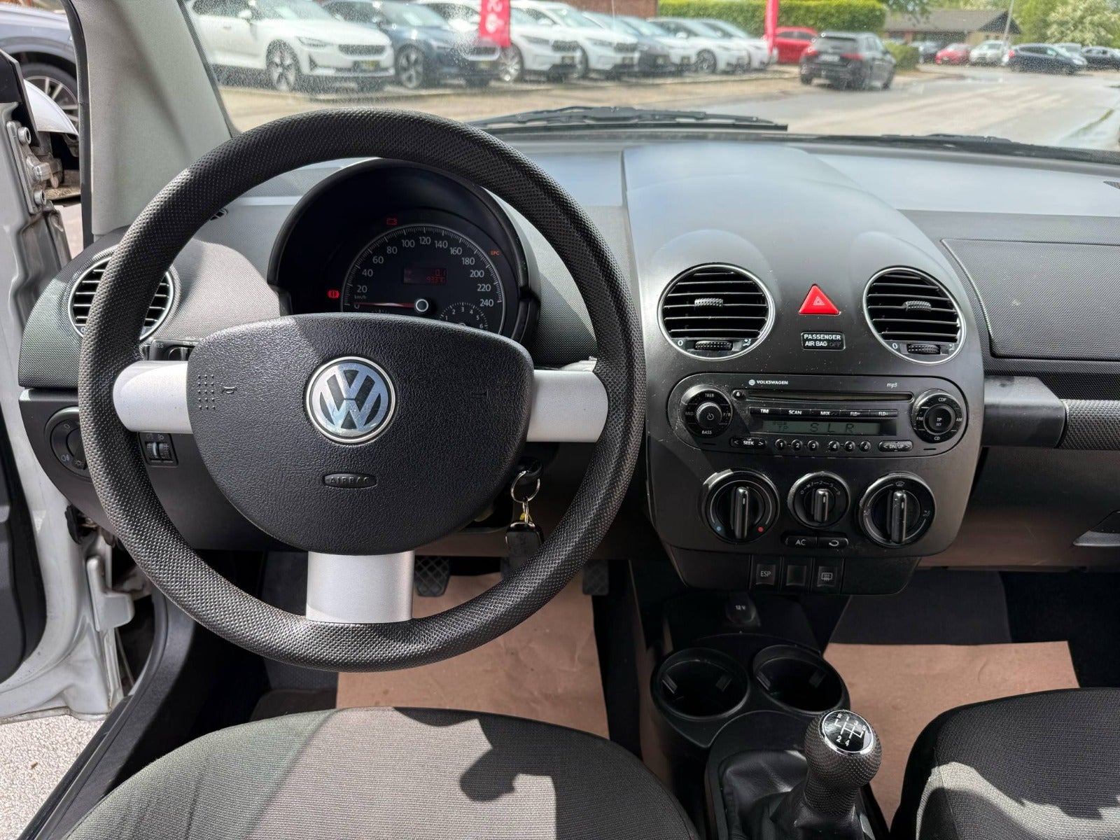 Billede af VW New Beetle 1,6 Highline Cabriolet
