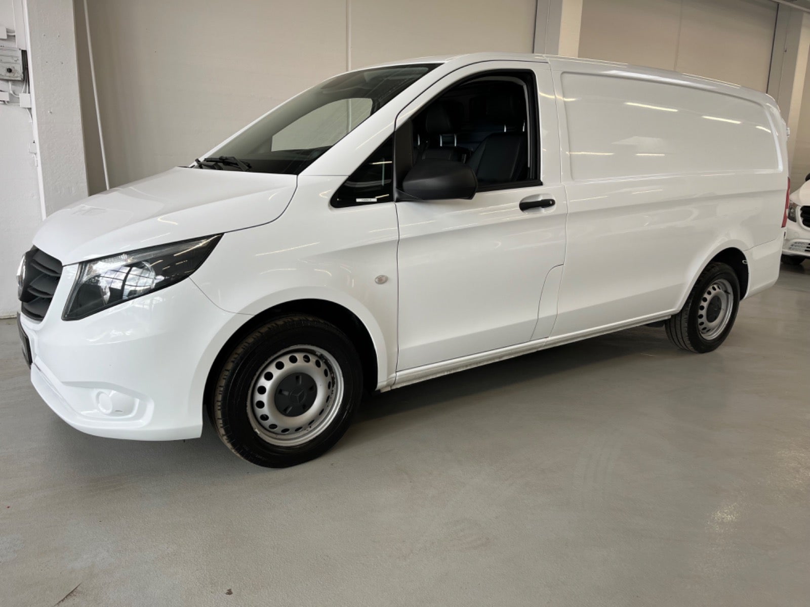 Billede af Mercedes Vito 114 2,0 CDi Kassevogn aut. L RWD