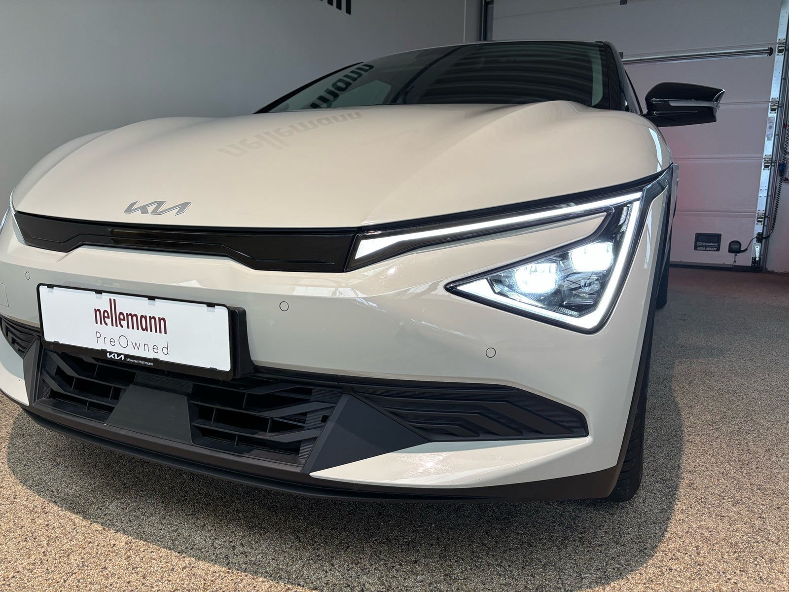 Kia EV6 Long Range Access