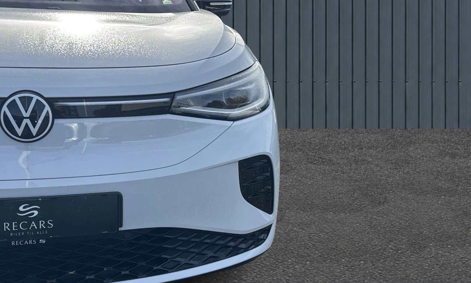 VW ID.4 GTX 4Motion thumbnail 2