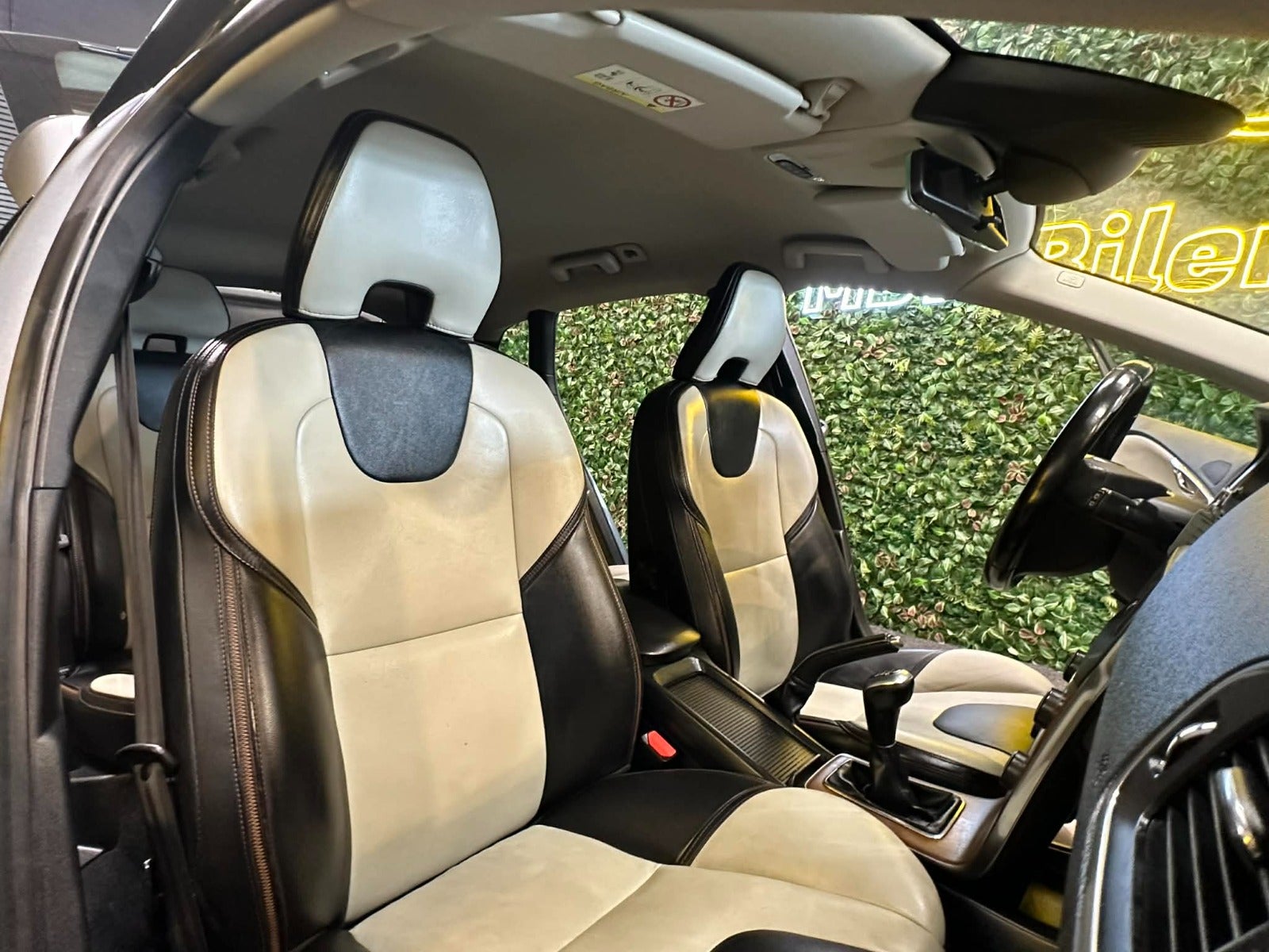 Billede af Volvo V40 CC 1,6 D2 115 Momentum