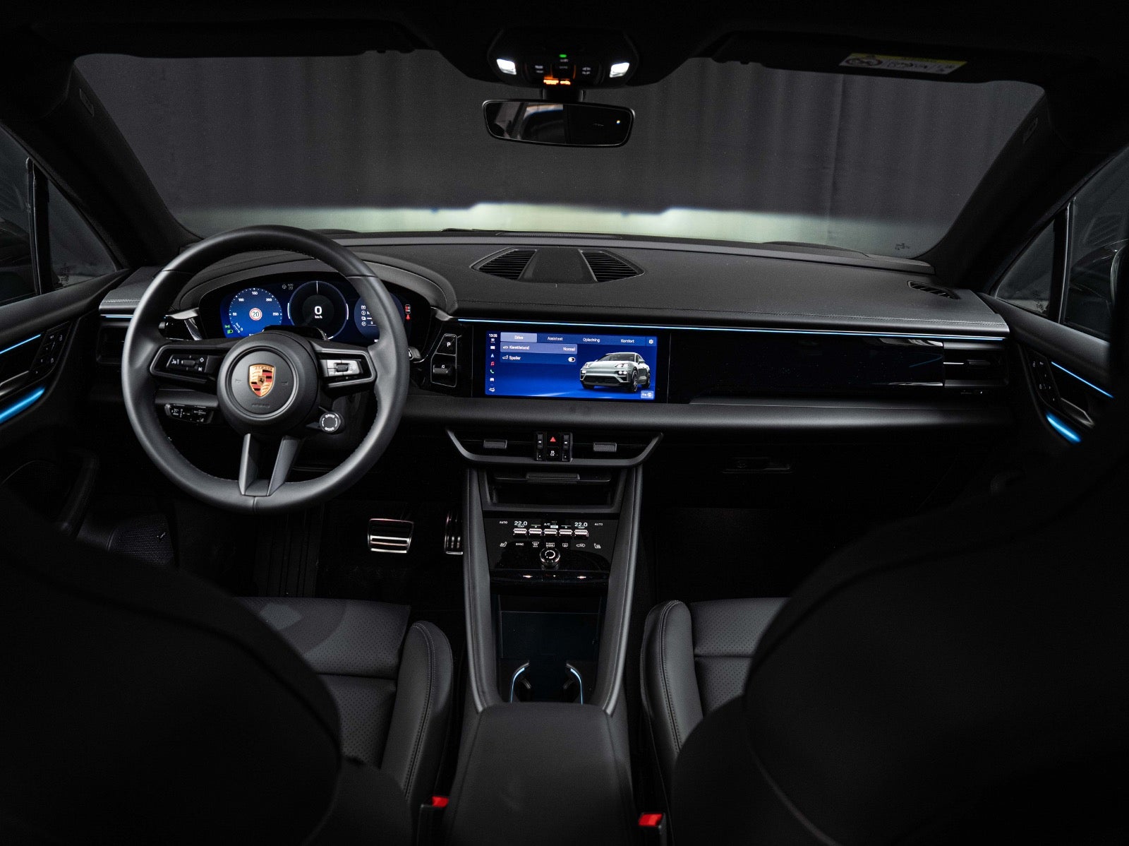 Gallery image 13 of 18