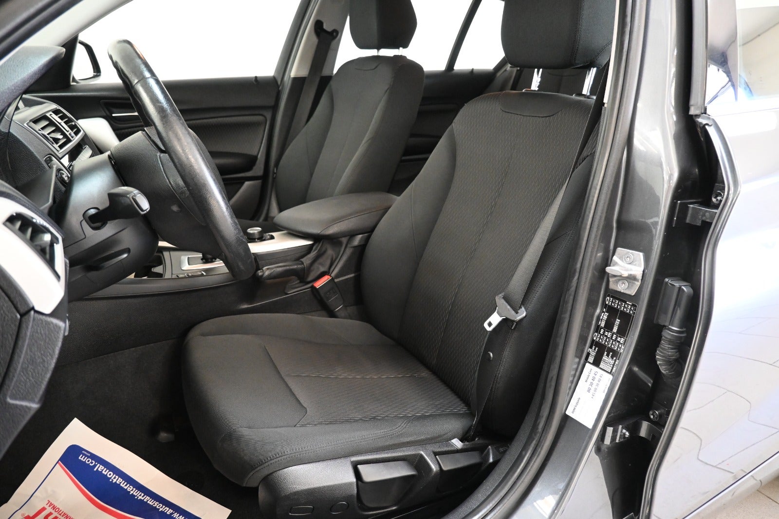 BMW 120d Connected aut.