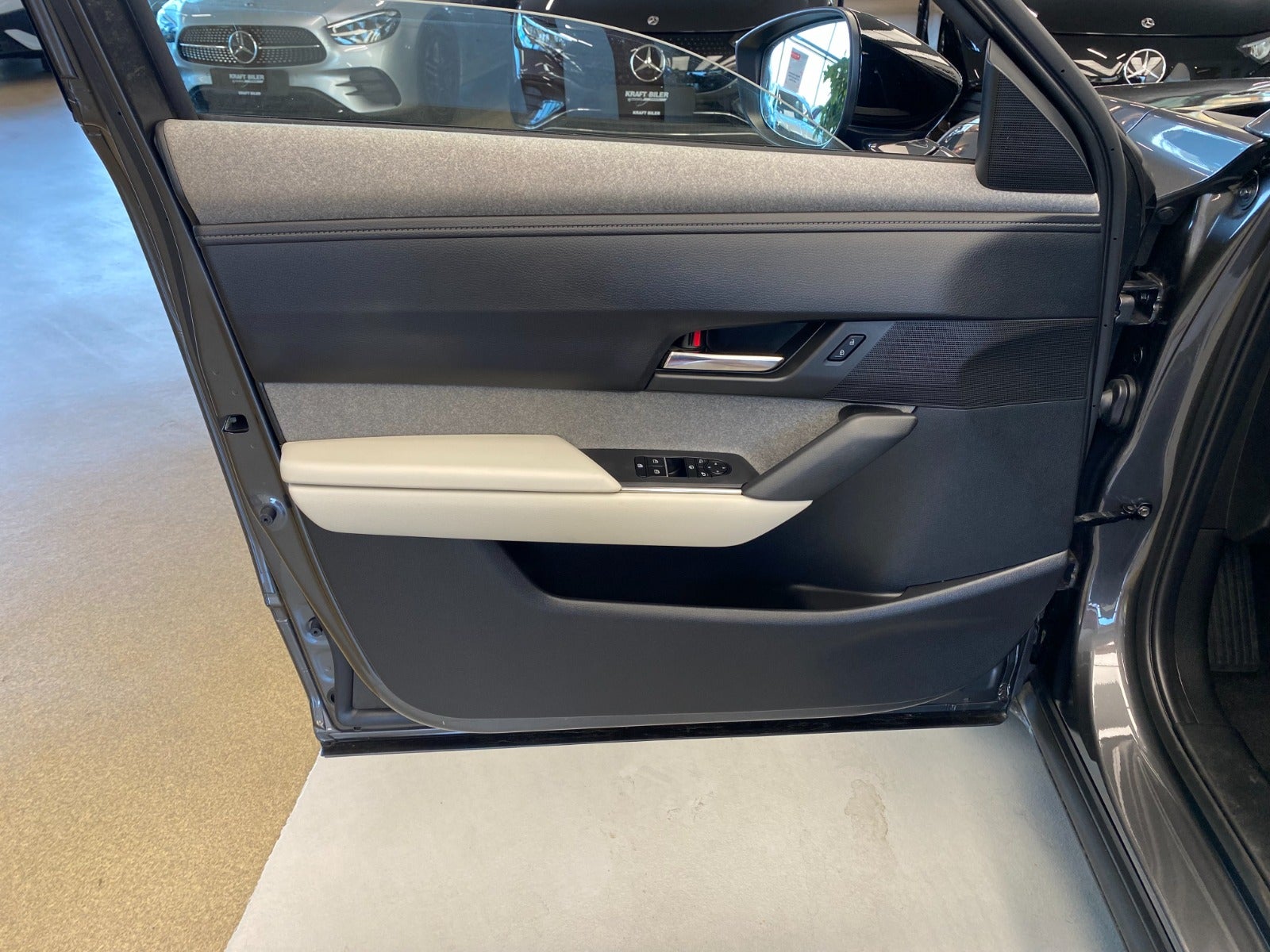 Billede af Mazda MX-30  e-SkyActive Exclusive-Line