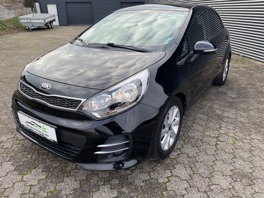 Kia Rio CVVT Attraction