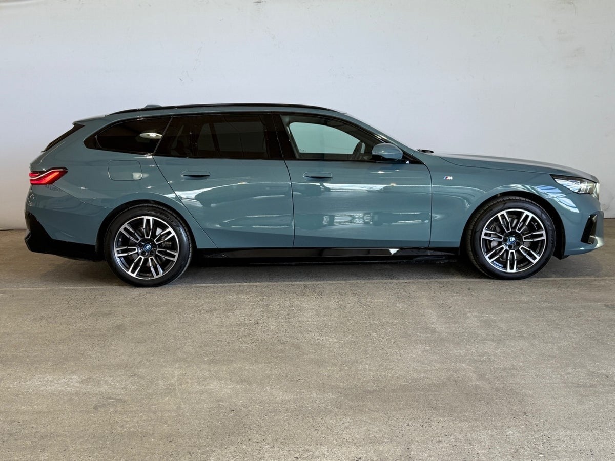 BMW i5 eDrive40 Touring M-Sport