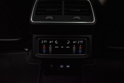 Audi e-tron S-line Sportback quattro