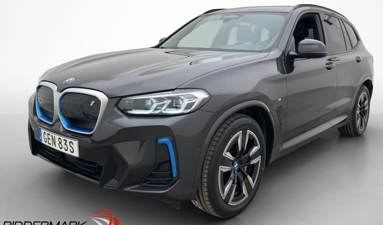 BMW iX3 Charged M-Sport
