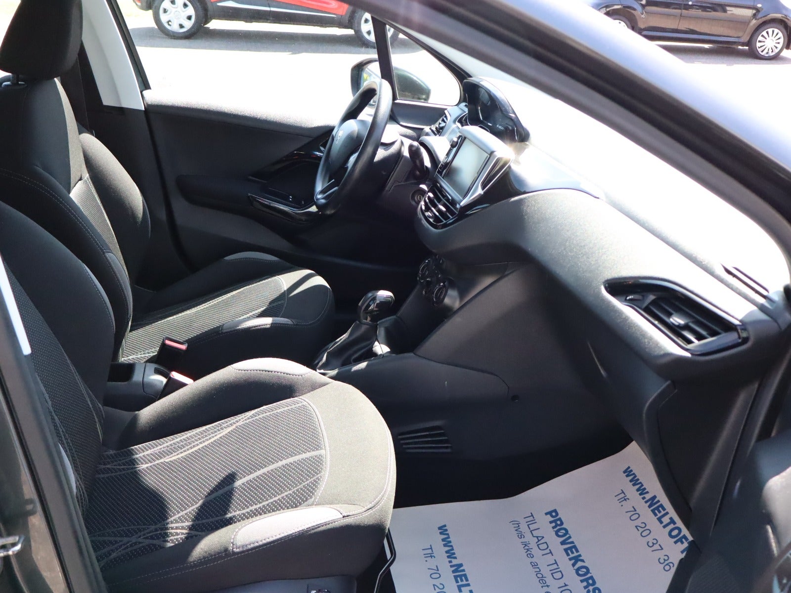 Billede af Peugeot 208 1,6 e-HDi 92 Allure Sky