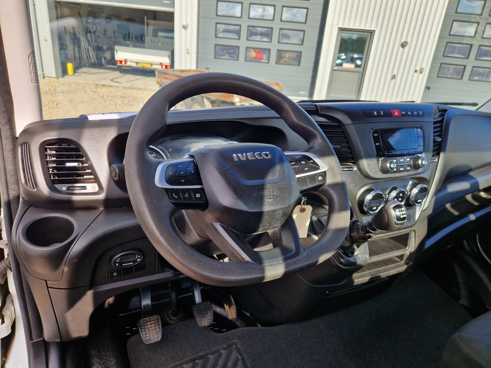 Billede af Iveco Daily 2,3 35S14 4100mm Lad
