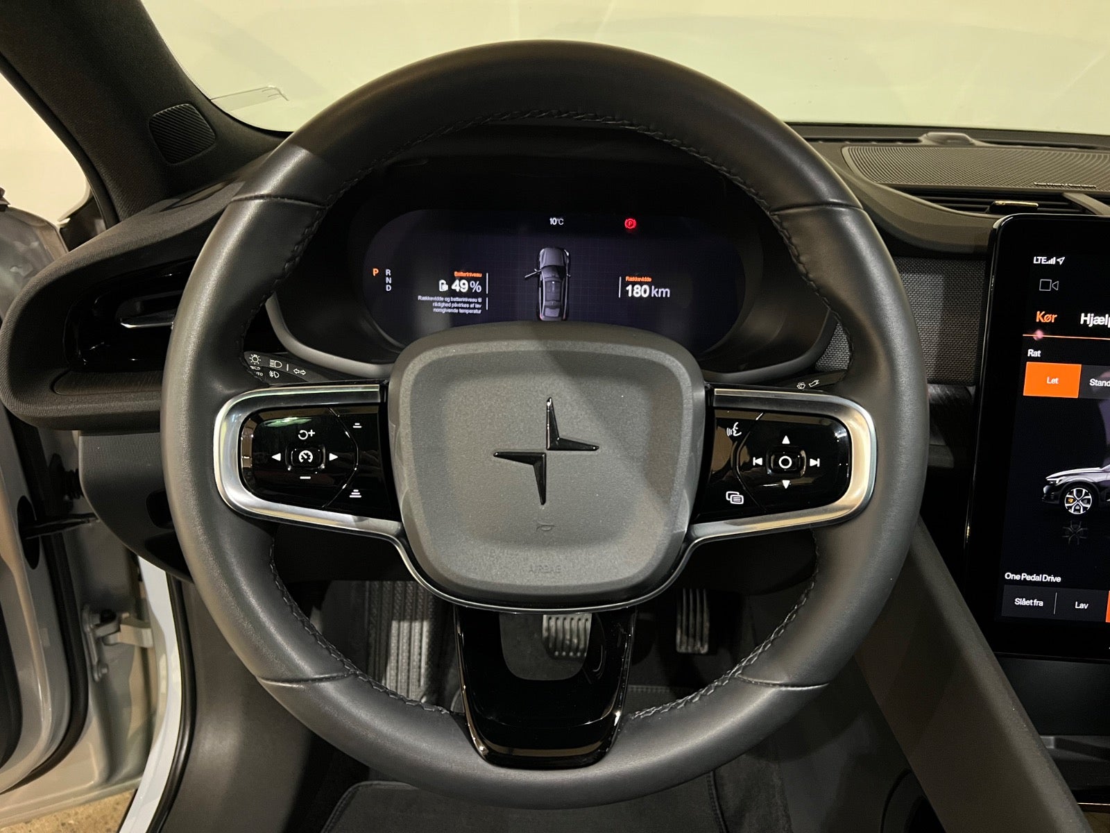 Polestar 2 Long Range AWD