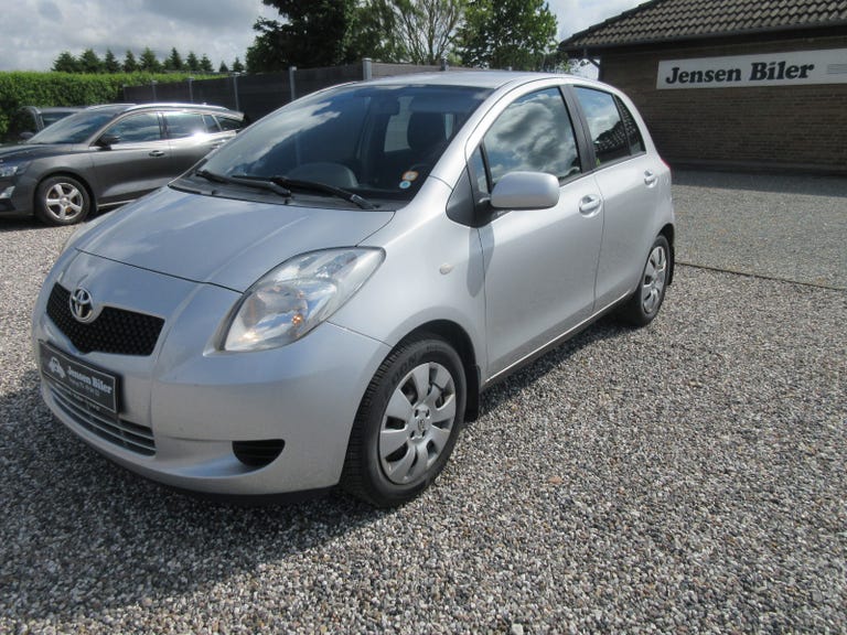 Toyota Yaris Sol