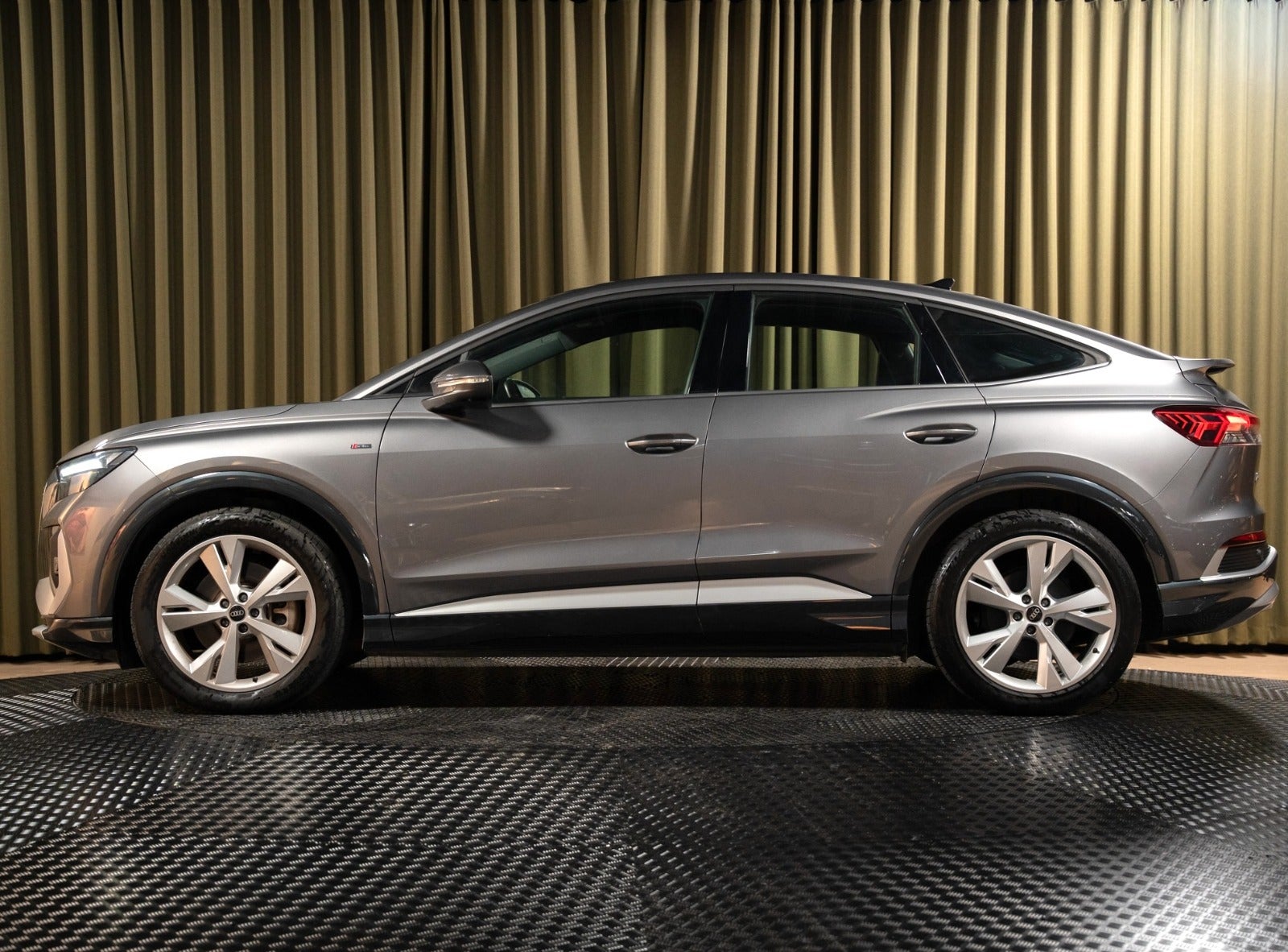 Billede af Audi Q4 e-tron 45 Progress Sportback