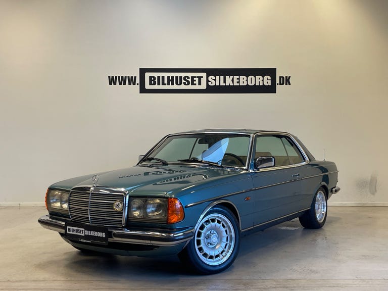 Mercedes 230 CE aut.