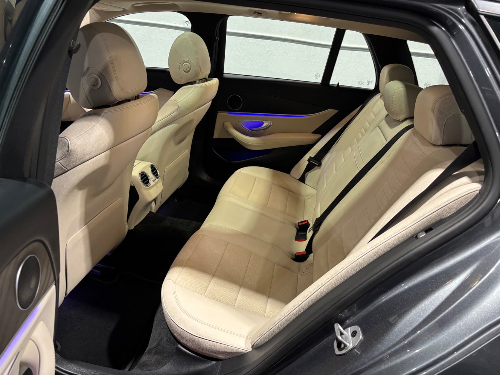 Mercedes E220 d Exclusive Edition stc. aut.