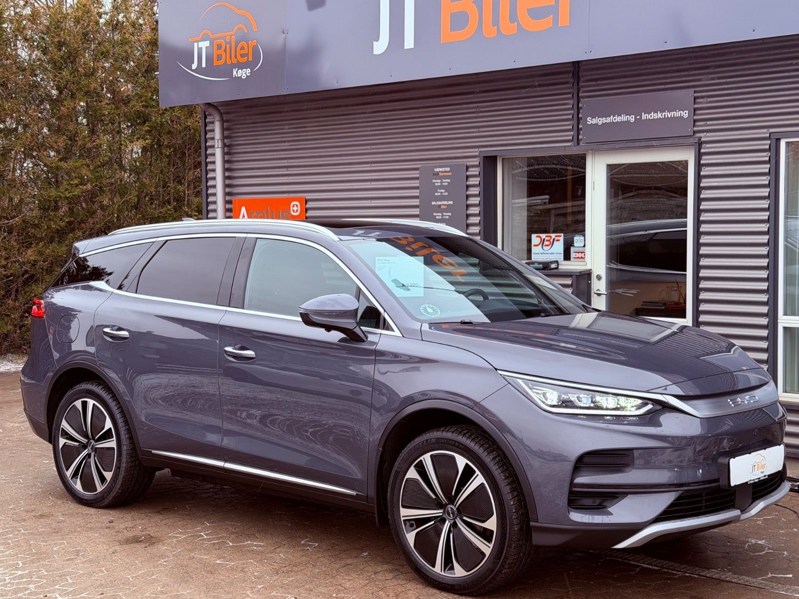 BYD Tang Flagship AWD 7prs