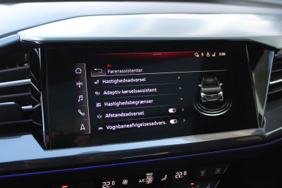 Audi Q4 e-tron S-line quattro