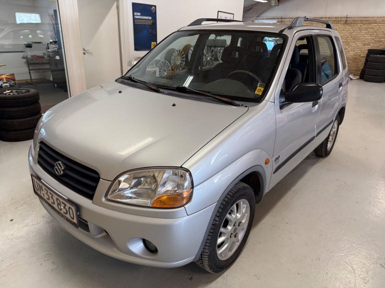 Suzuki Ignis 4WD