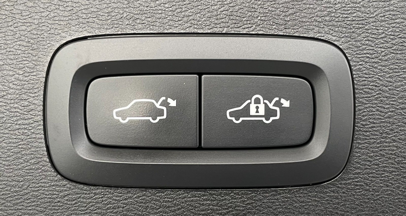 Billede af Volvo XC40 1,5 T4 Recharge Core aut.