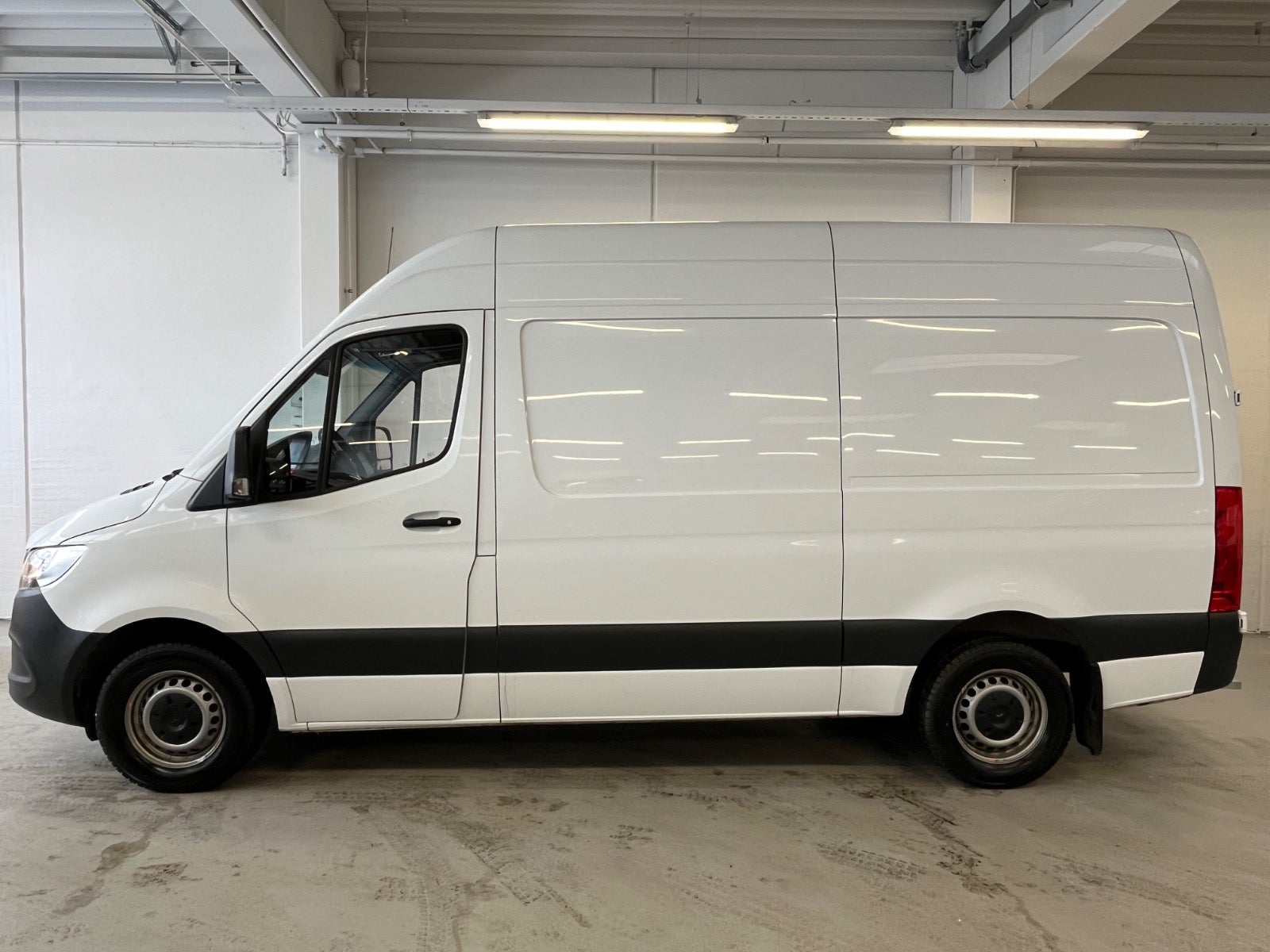 Billede af Mercedes Sprinter 317 2,0 CDi A2 Kassevogn aut. RWD