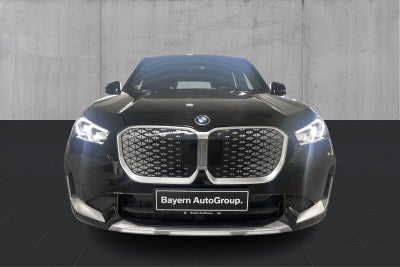 BMW iX1 xDrive30 X-Line