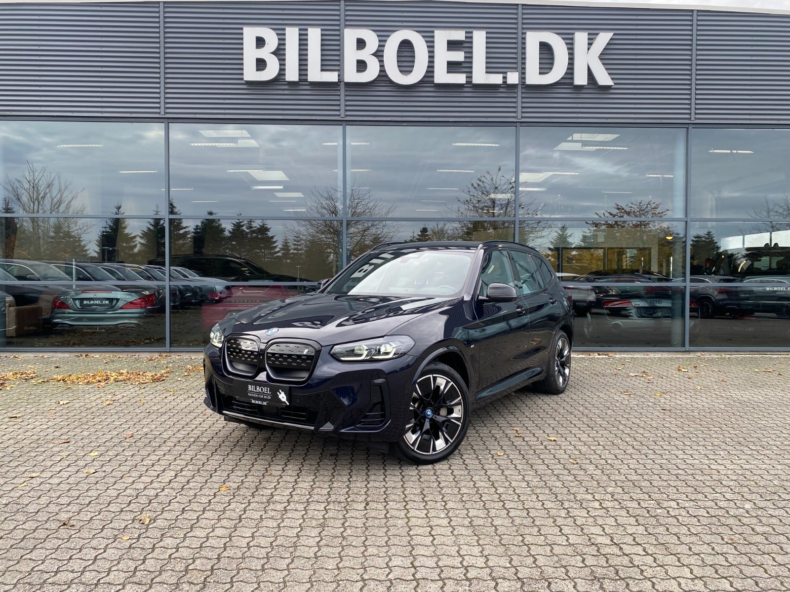 BMW iX3 Charged Plus M-Sport