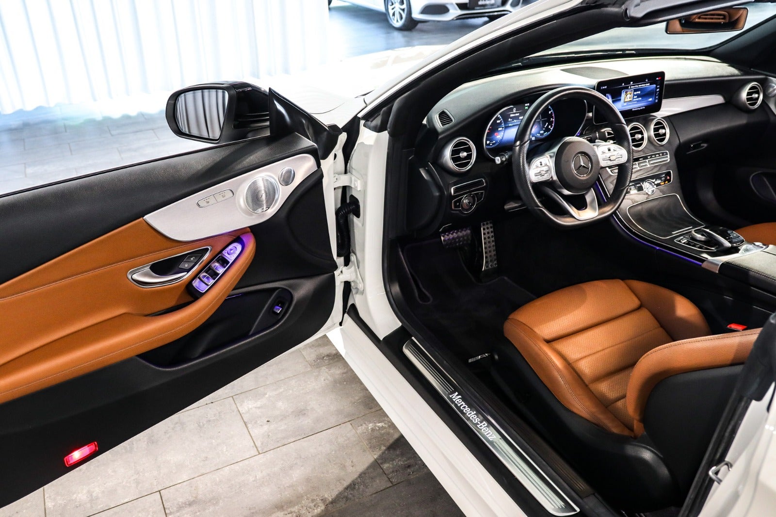 Billede af Mercedes C300 2,0 AMG Line Cabriolet aut.