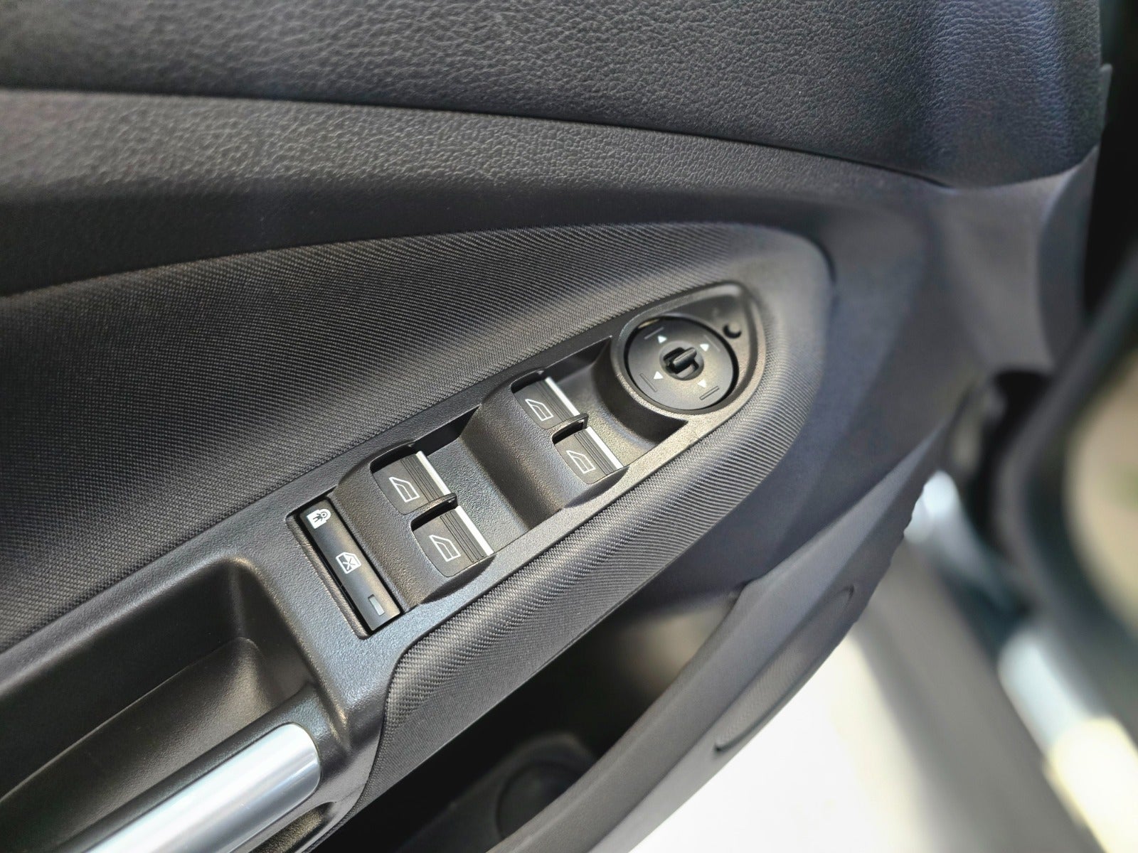 Billede af Ford C-MAX 1,5 TDCi 120 Titanium