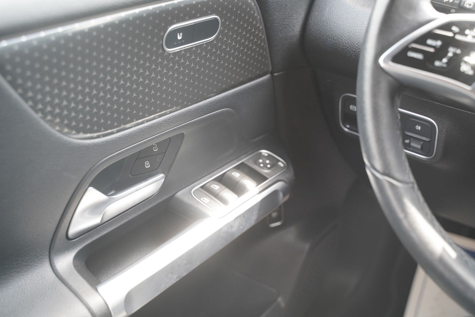 Billede af Mercedes EQB300  Progressive 4Matic
