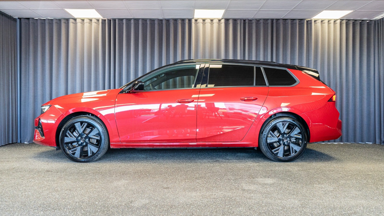 Billede af Opel Astra-e 54 GS Sports Tourer