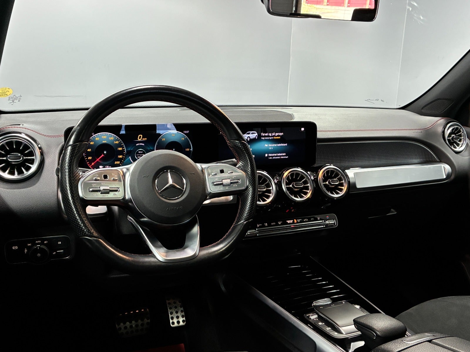 Billede af Mercedes EQB300  AMG Line 4Matic