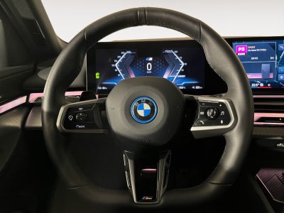 BMW i5 eDrive40 Fully Charged M-Sport