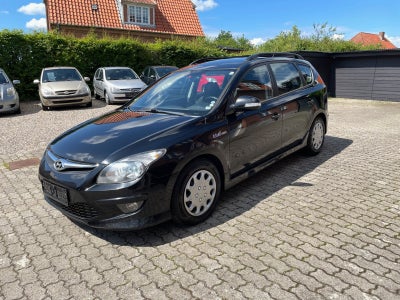 Hyundai i30 1,6 CRDi 90 Blue Drive CW 5d