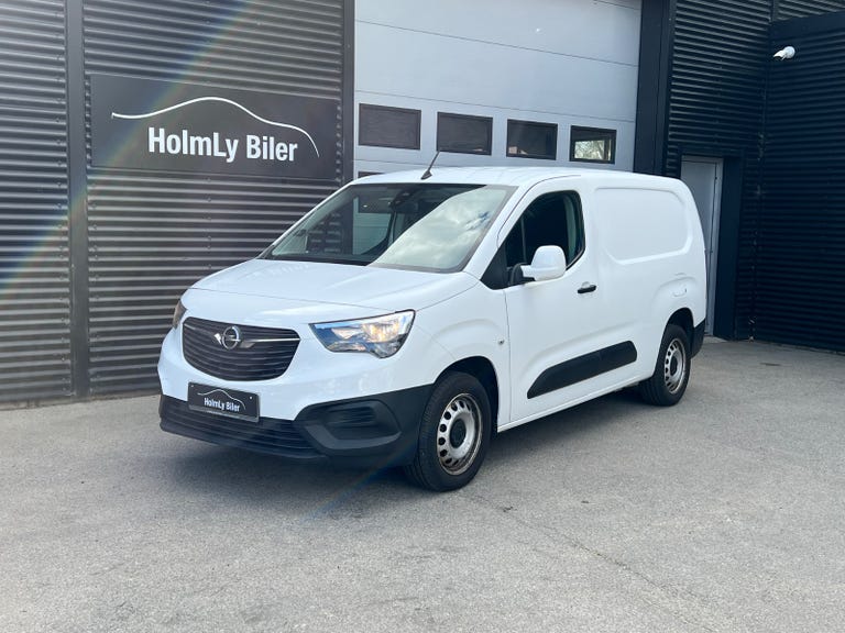 Opel Combo D 102 Enjoy L2V2