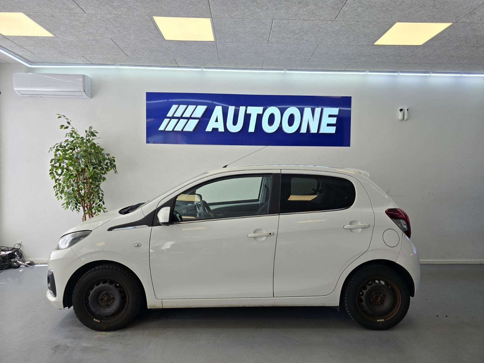 Billede af Peugeot 108 1,0 e-VTi 69 Allure