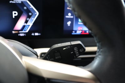 BMW iX xDrive40 Fully Charged