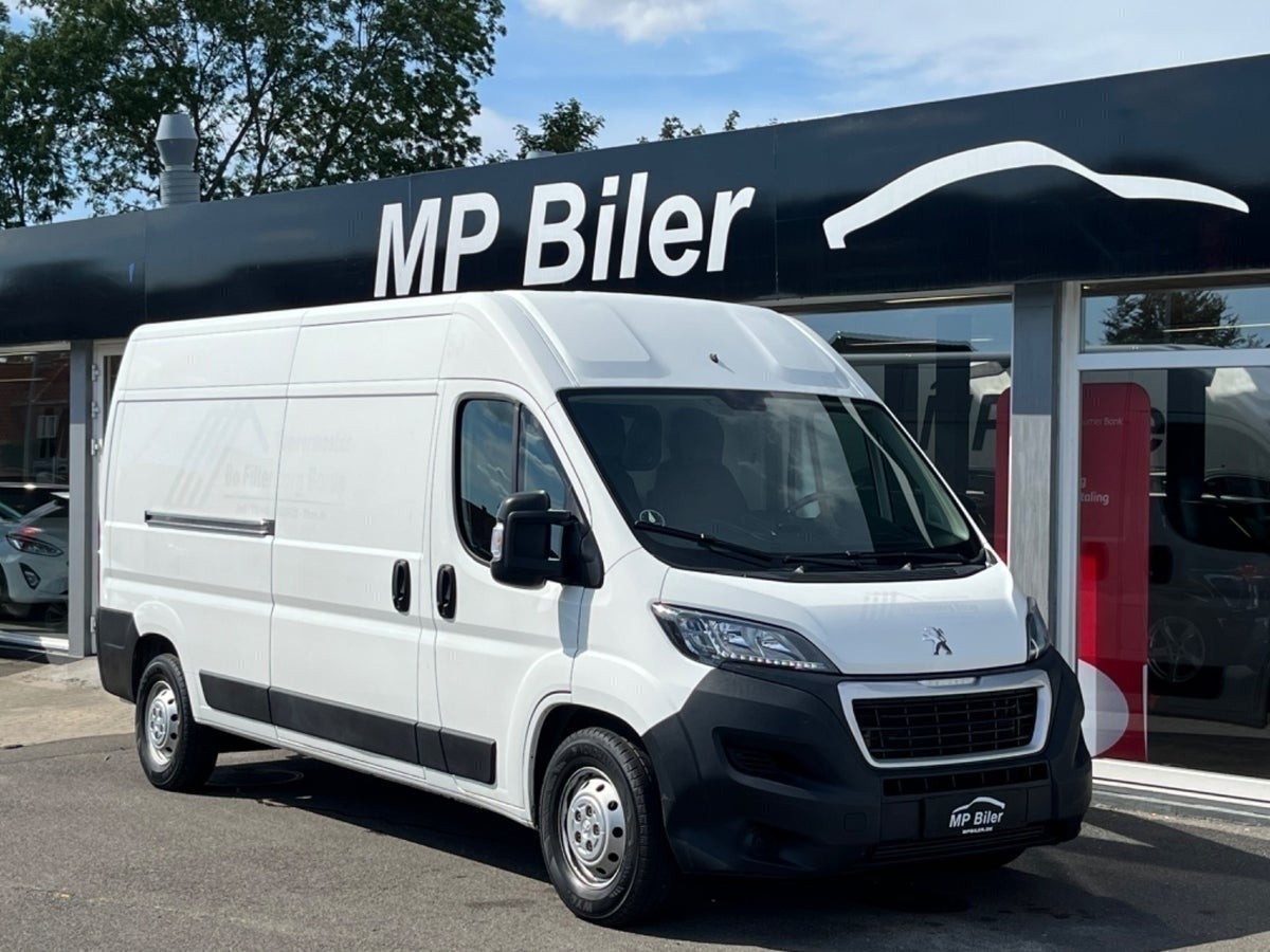 Billede af Peugeot Boxer 335 2,2 BlueHDi 165 L3H2 Premium