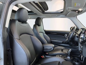 MINI Cooper SE Classic Trim