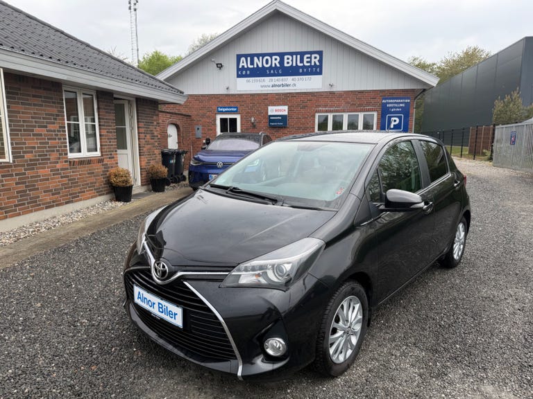 Toyota Yaris VVT-i Lounge Edition