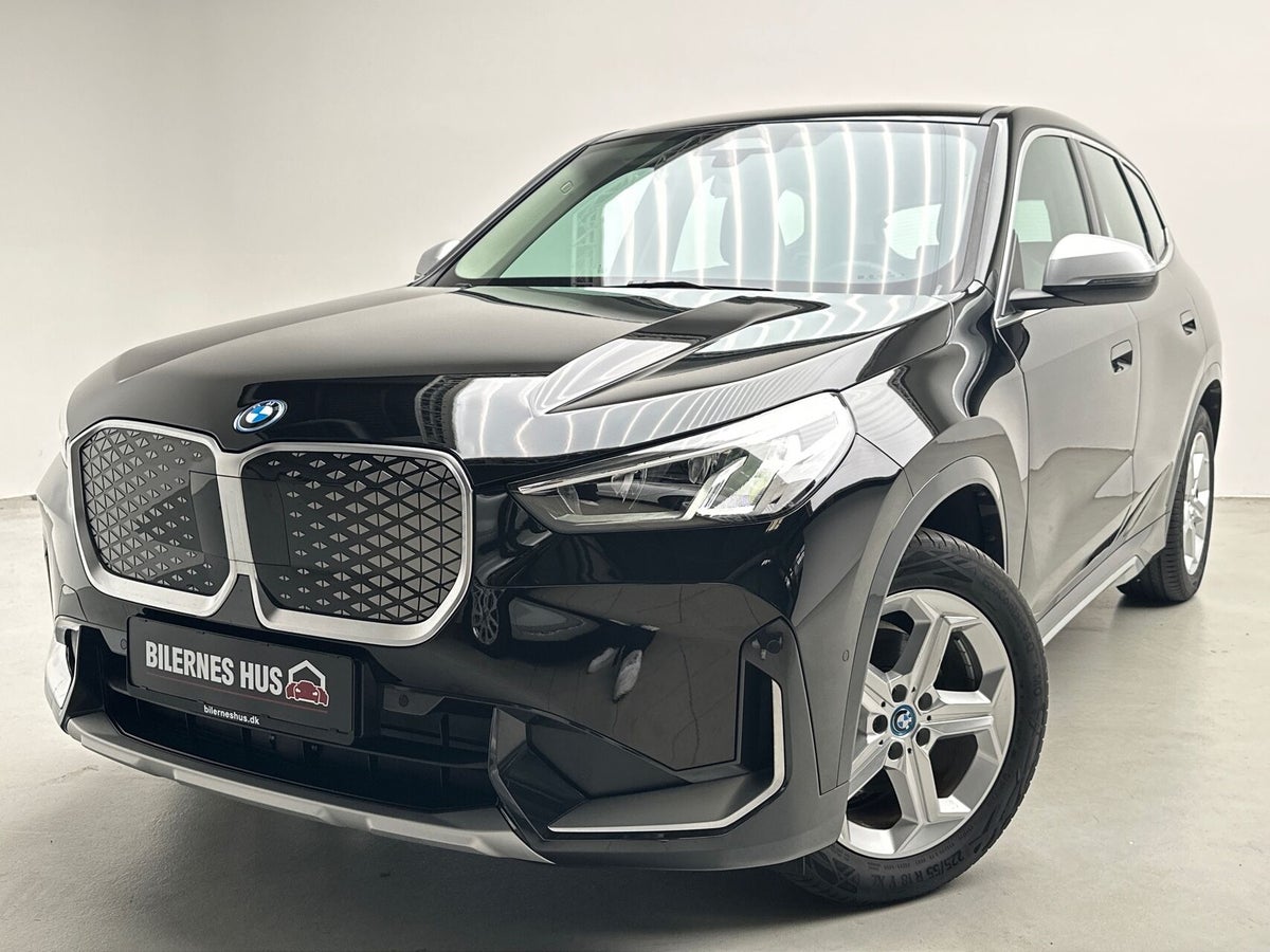 BMW iX1 eDrive20 X-Line billede 17