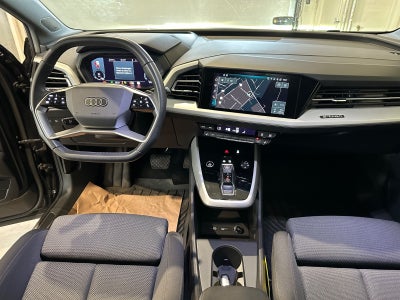 Audi Q4 e-tron Advanced