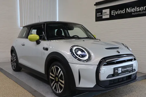 MINI Cooper SE Camden Edition