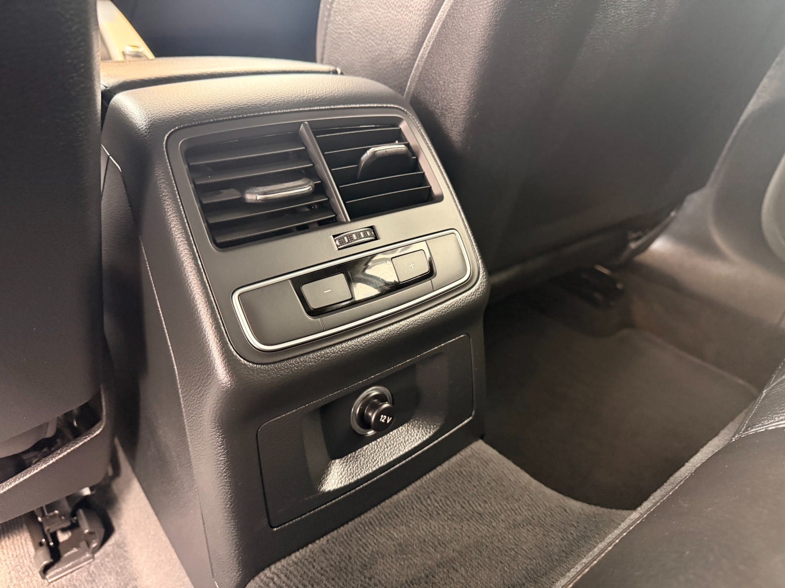Billede af Audi A4 40 TFSi S-line Prestige Tour plus Avant S-tr.