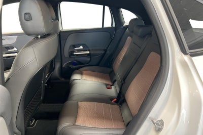 Mercedes EQA250 Electric Art