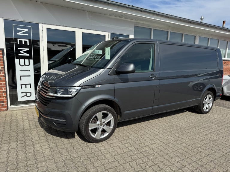 VW Transporter TDi 150 Kassevogn DSG lang